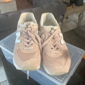 Ladies new balance sneakers